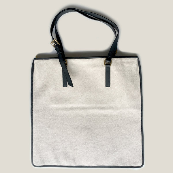 THE EVERYTHING TOTE sample: Natural